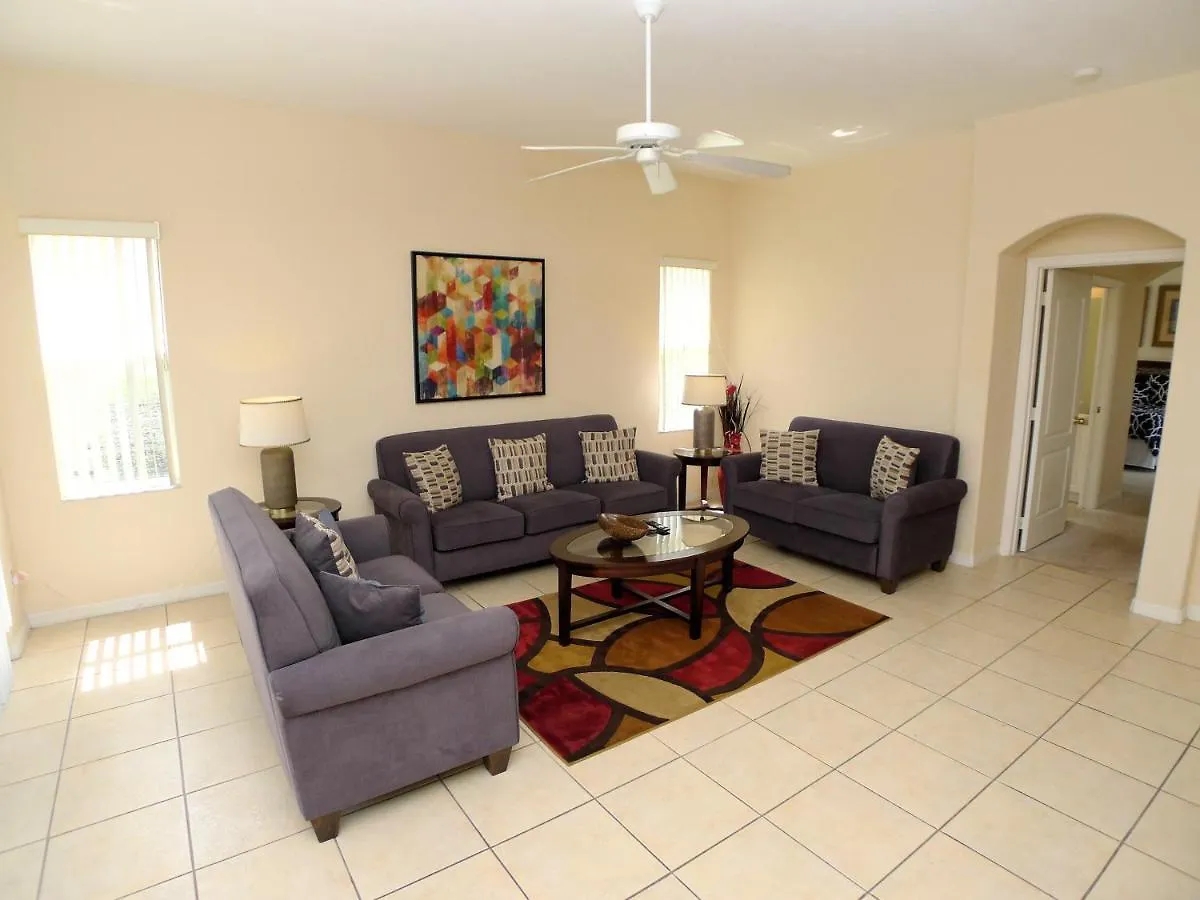 Tuscan Hills Davenport Holiday home